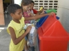 Utilização dos Coletores de Lixo pela primeira vez na Escola Ludgero da Costa, Juazeiro-BA - 20.11.13